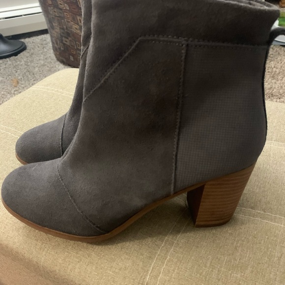 Toms Shoes - Toms charcoal gray Lunata ankle booties